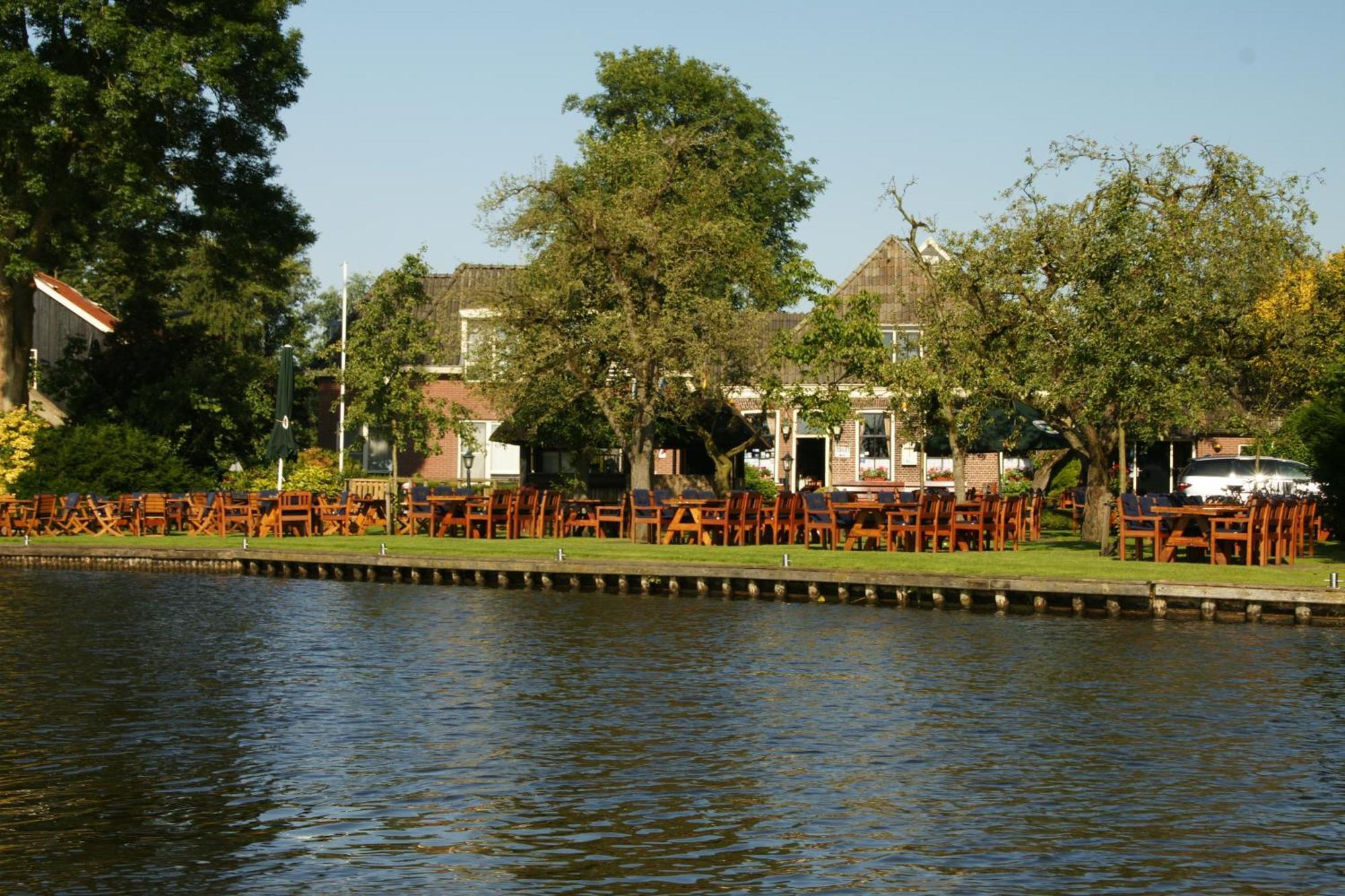 Hotel - Restaurant - Cafe- Geertien Blokzijl Luaran gambar