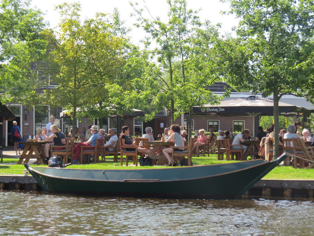 Hotel - Restaurant - Cafe- Geertien Blokzijl Luaran gambar
